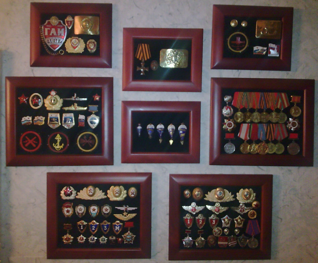 Сувениры на стену. Панно для медалей. Коллекция значков. Панно для коллекции значков. Панно для значков на стену.